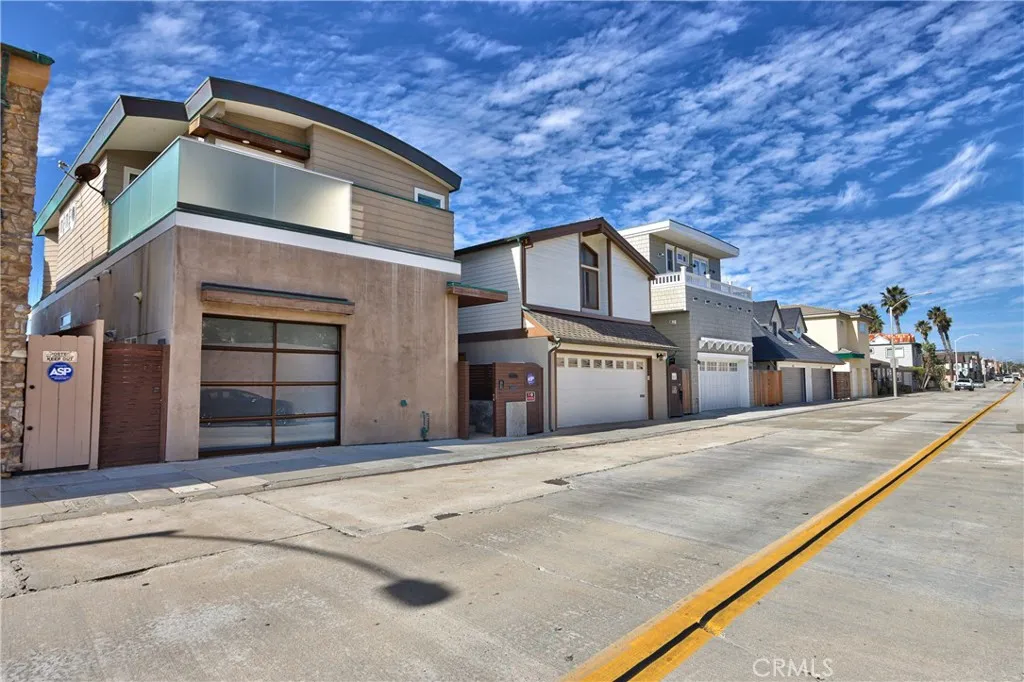 https://cdn.realtyfeed.com/cdn/127/306389334/ed077abd586ce34e369e36caf8202406.webp