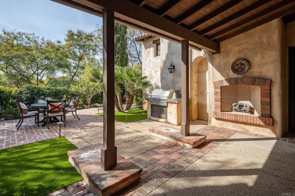 https://cdn.realtyfeed.com/cdn/127/306389697/5cb200355b576e534e661a7c47b86d4e.webp
