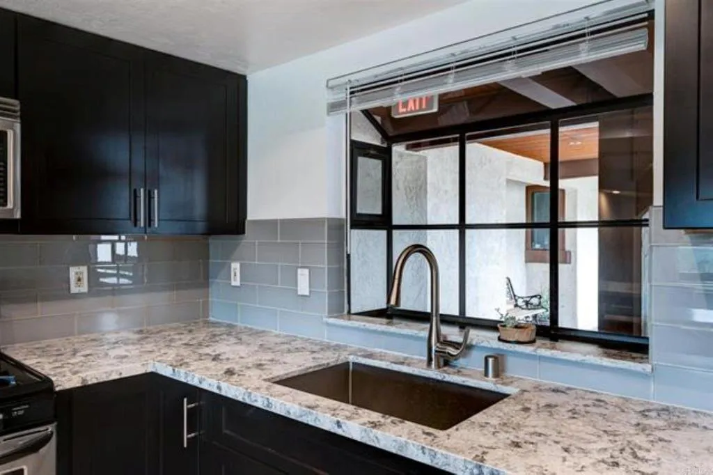 https://cdn.realtyfeed.com/cdn/127/306389714/4c3e58c04a4fadc3a7bc04a58057f040.webp