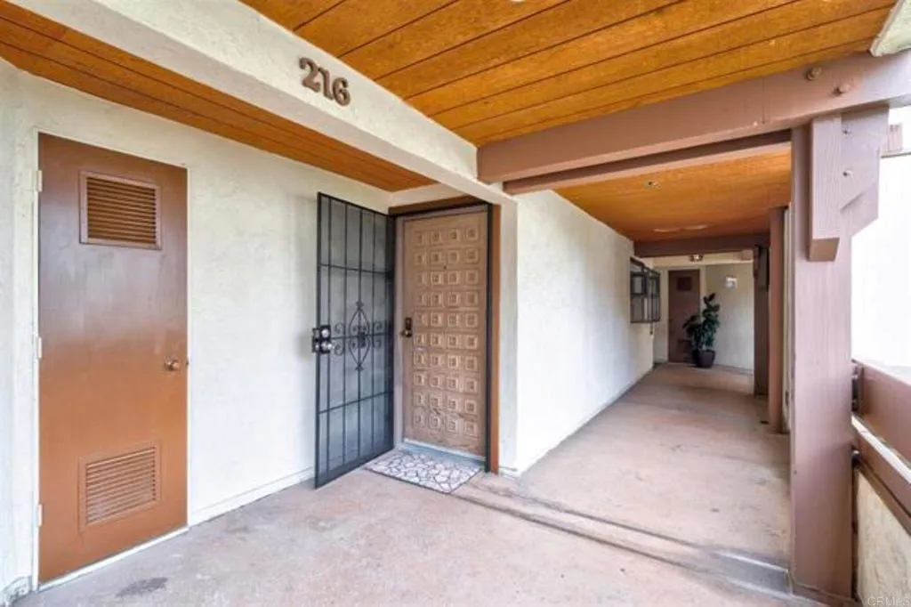 https://cdn.realtyfeed.com/cdn/127/306389714/e2673e6b02847fa92c1b5ae98047d263.webp