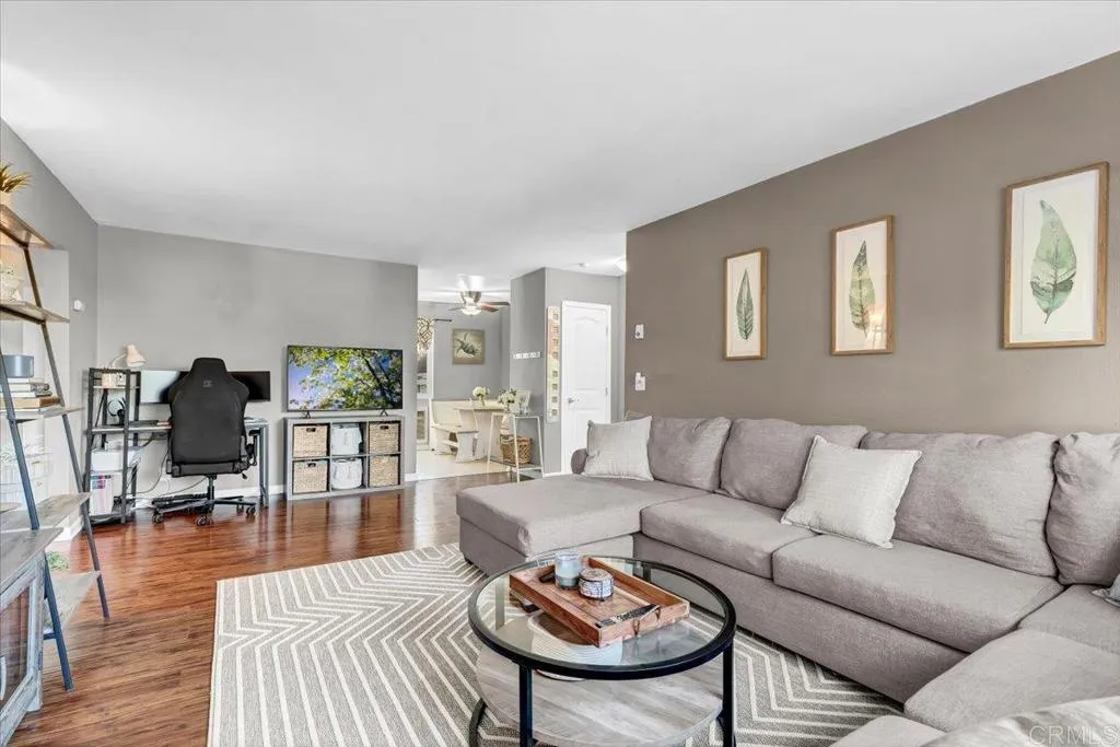https://cdn.realtyfeed.com/cdn/127/306389717/457c9281a1bbff27462b91296582035d.webp