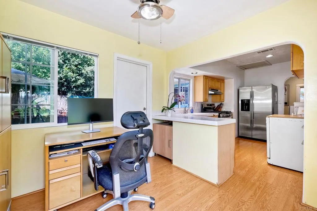 https://cdn.realtyfeed.com/cdn/127/306389765/914919f4262a3345564ff40852c6f5c3.webp
