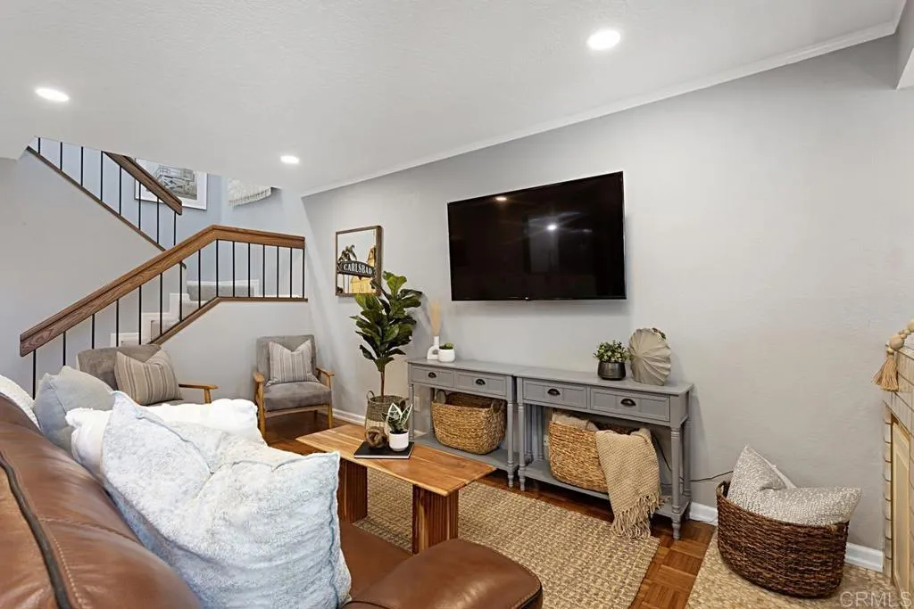 https://cdn.realtyfeed.com/cdn/127/306389791/3e0931ee20717197fff79a40b98d8d95.webp