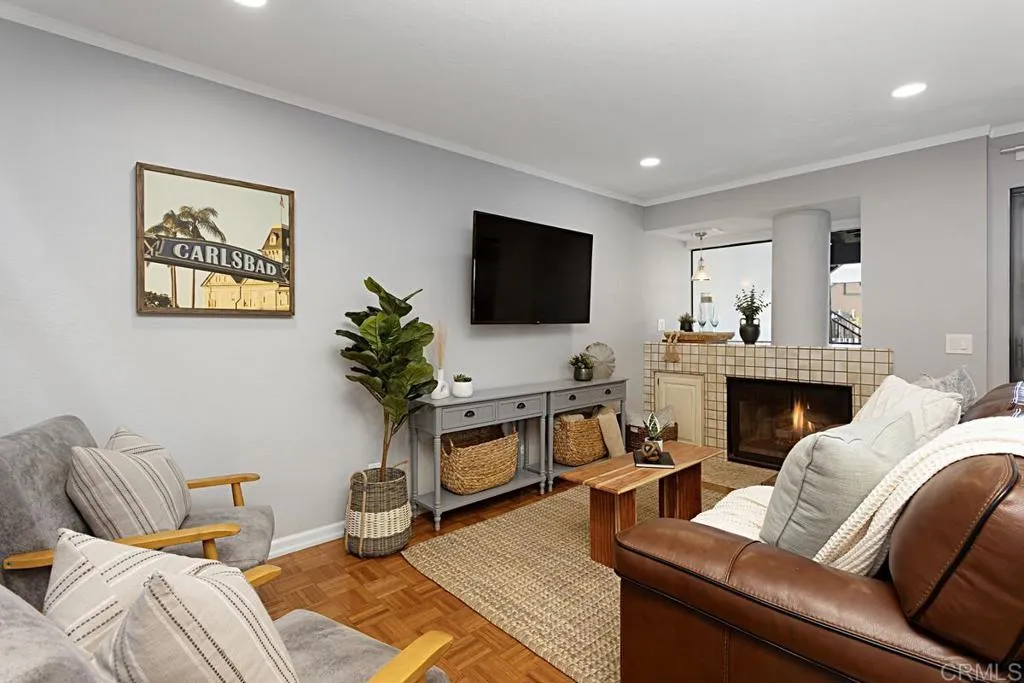 https://cdn.realtyfeed.com/cdn/127/306389791/58e1ed3b24c552dceaccbe5a987fdf2a.webp