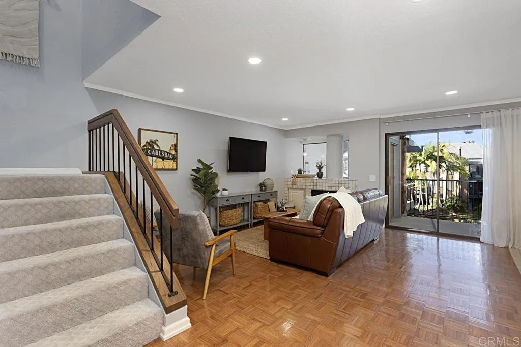 https://cdn.realtyfeed.com/cdn/127/306389791/cf6ef28d3dd4d401a209c61721dbb1ba.webp