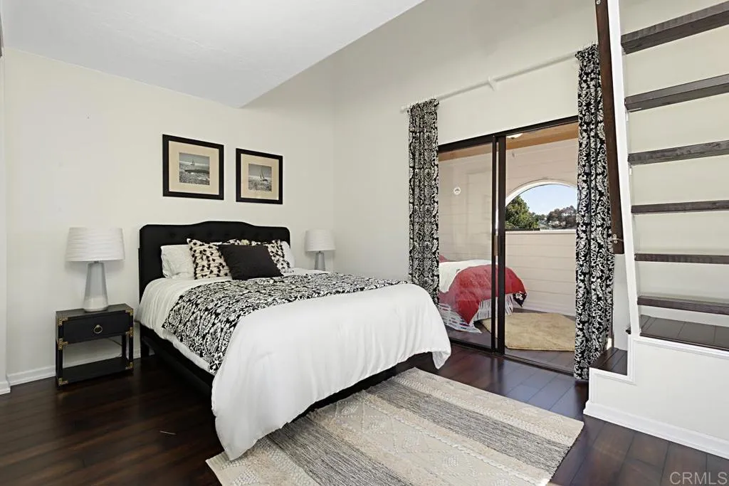 https://cdn.realtyfeed.com/cdn/127/306389791/e1ff2dbdc425f431146ae063fec240b0.webp