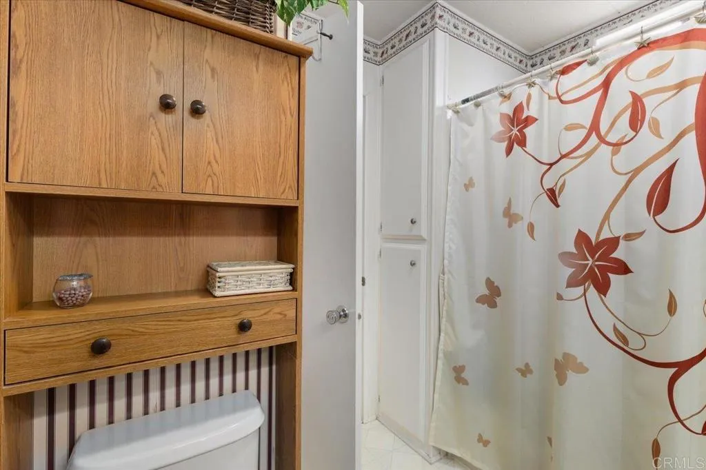 https://cdn.realtyfeed.com/cdn/127/306390102/183fd21a32103def129ee9a6fd832952.webp