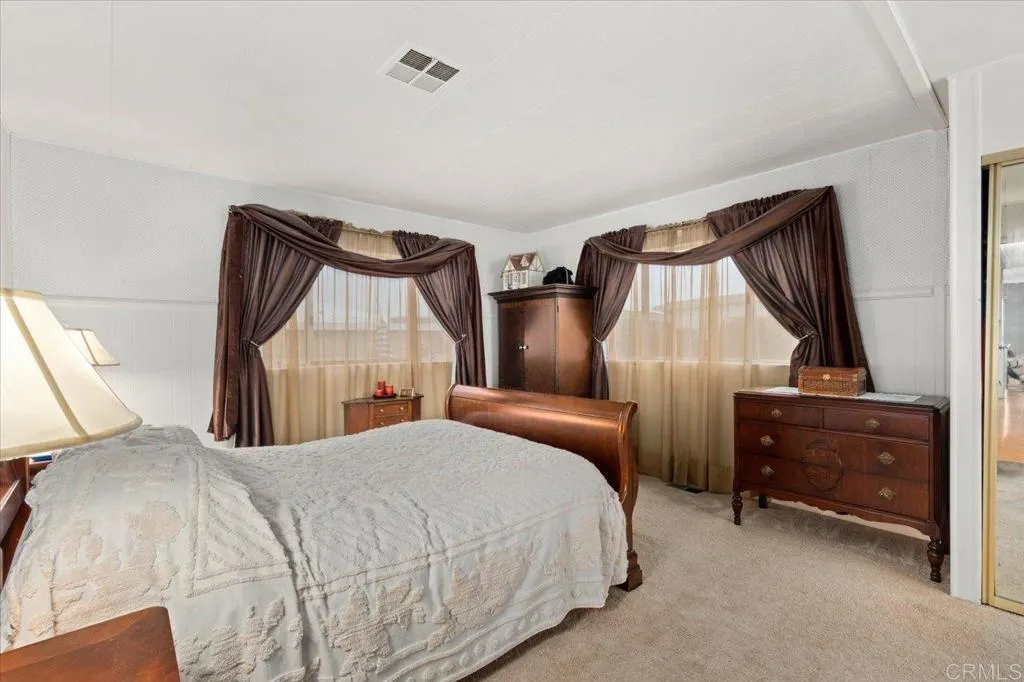 https://cdn.realtyfeed.com/cdn/127/306390102/697603169219c4cb14050cc5ee578d10.webp