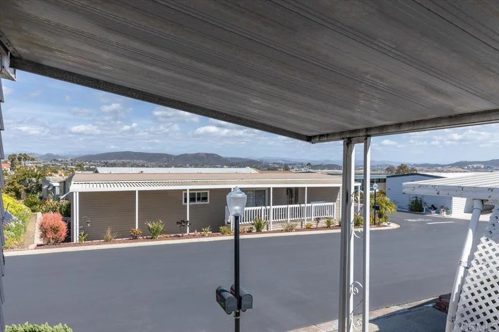 https://cdn.realtyfeed.com/cdn/127/306390102/dd0b49d69b739f8915ea1b5a6e14b72f.webp