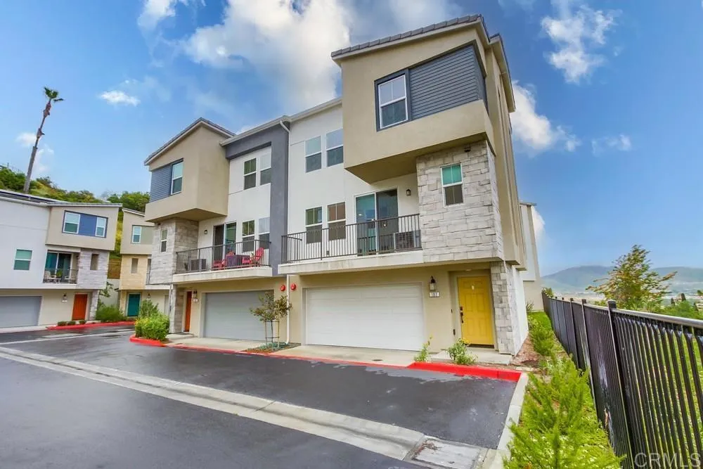 More Details about MLS # NDP2502541 : 448 FITZPATRICK ROAD UNIT 102-B18