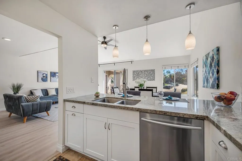 https://cdn.realtyfeed.com/cdn/127/306390472/4f868dfbb729d530ea7c4c1bb8d079bd.webp