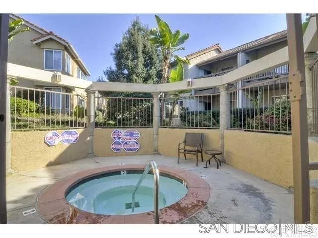 https://cdn.realtyfeed.com/cdn/127/306390472/b049a63d132dd901d5cba4d4108d3f30.webp