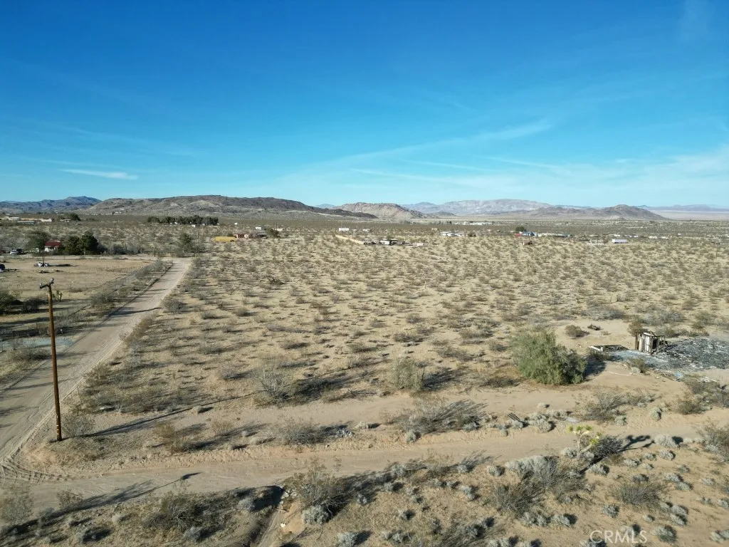 57186 Karol, Landers, Ca 92285 - Photo 4 of 7, Landers, CA