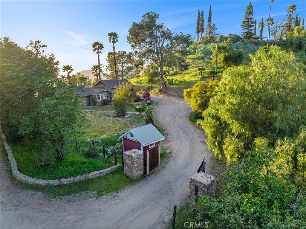 https://cdn.realtyfeed.com/cdn/127/306390511/263579ea302df18fcf58e5cc6a25fd5b.webp