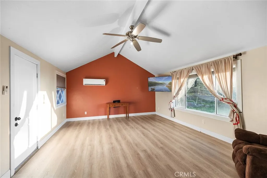 https://cdn.realtyfeed.com/cdn/127/306390511/656e20561c6ef90a1843b66cc42c1e38.webp