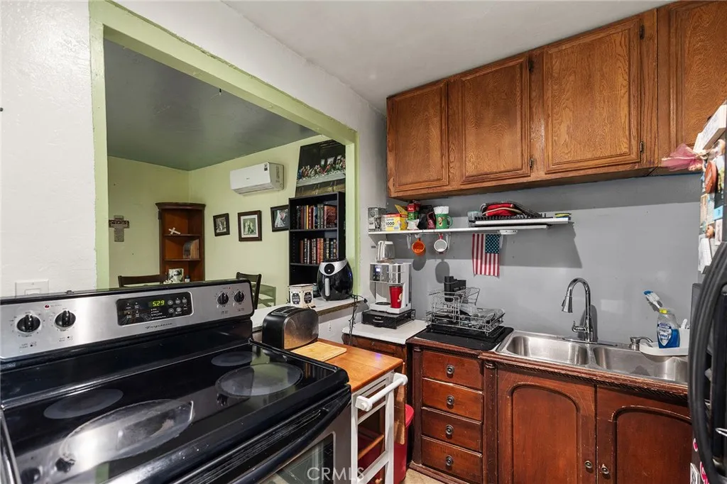 https://cdn.realtyfeed.com/cdn/127/306390511/8558b7f341648148d88d7056c163de9a.webp