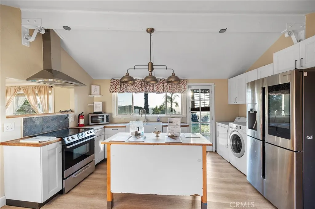 https://cdn.realtyfeed.com/cdn/127/306390511/a8c15378c174a0514adcb60c1ef7e314.webp