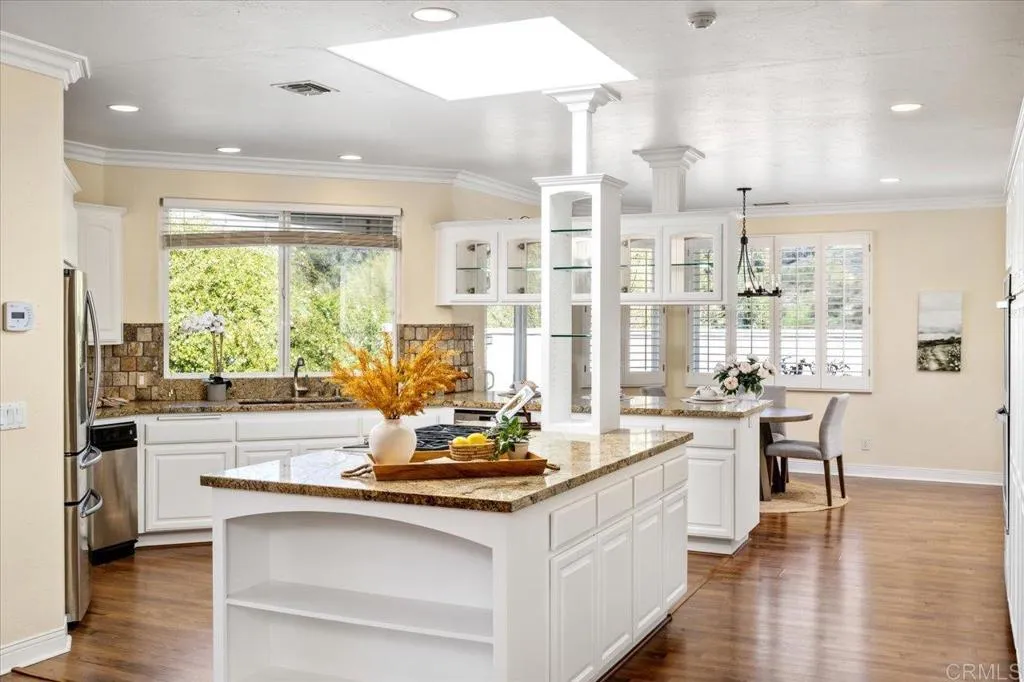 https://cdn.realtyfeed.com/cdn/127/306390539/45e26395f8b854e5b5bc58bd4d350afd.webp
