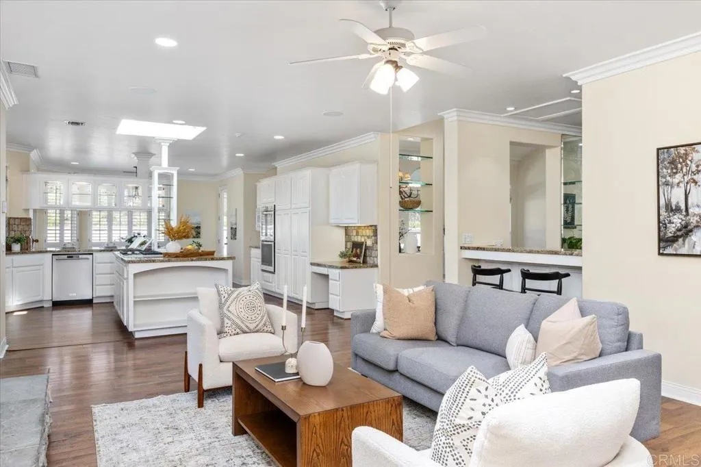 https://cdn.realtyfeed.com/cdn/127/306390539/4b8dea5cc9352e7ce31405251f95f58c.webp