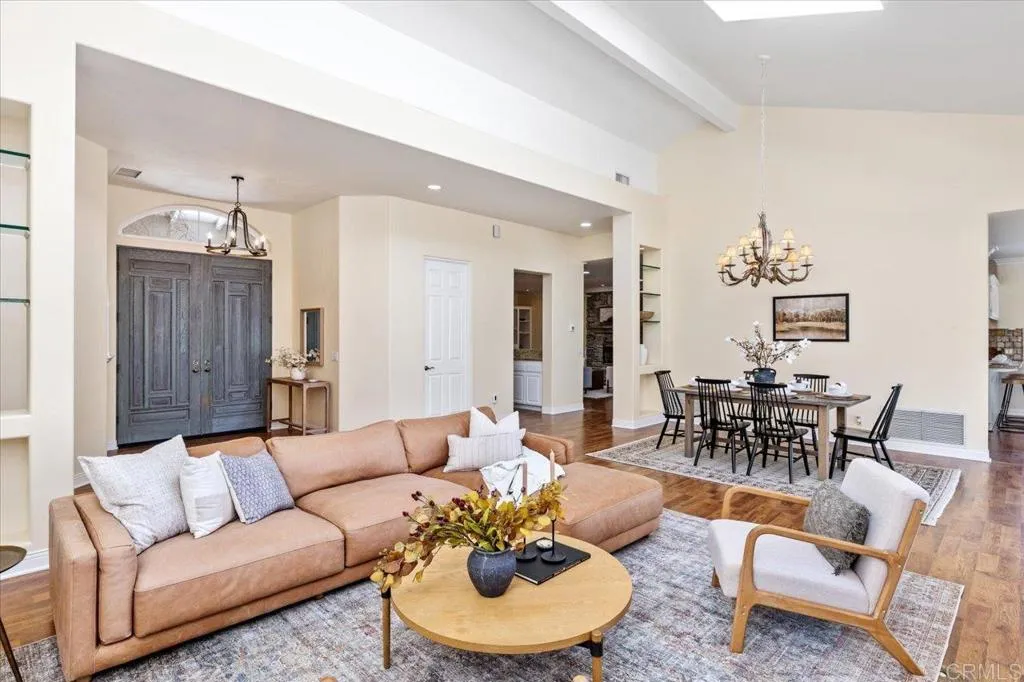 https://cdn.realtyfeed.com/cdn/127/306390539/7b2760875ad05e1be65ca5a031a166ef.webp
