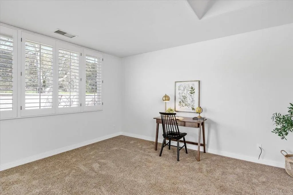 https://cdn.realtyfeed.com/cdn/127/306390539/dbf98b9c49d8581509d1c2d6d42100b1.webp
