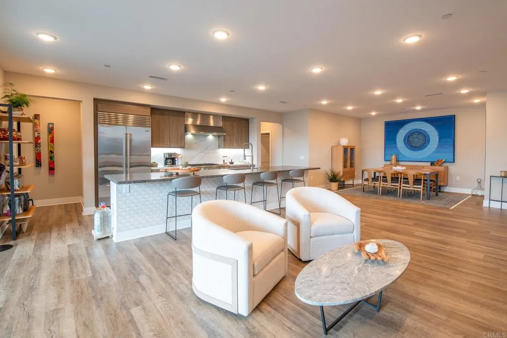Photo #3: NDP2502554 Listing 