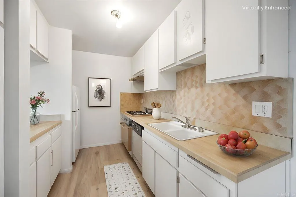 Photo #8: PTP2501941 Listing: Photo #8