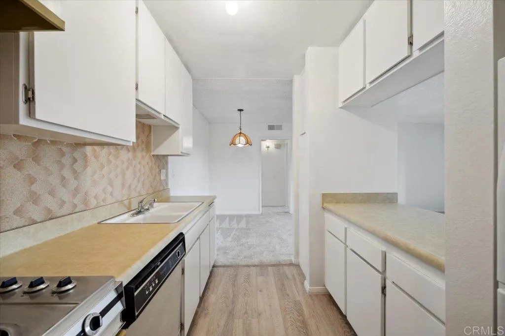 Photo #28: PTP2501941 Listing: Photo #28