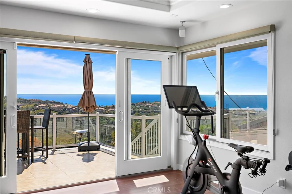 Corona Del Mar, CA 92625