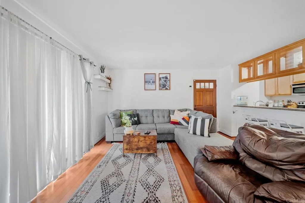 Photo #3: PTP2501947 Listing 