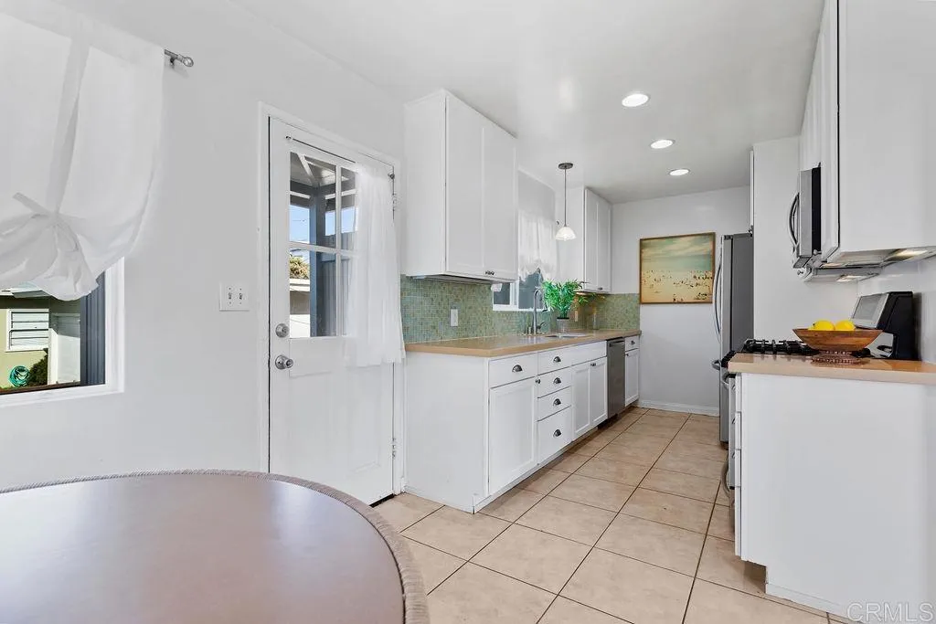 https://cdn.realtyfeed.com/cdn/127/306391178/7607d41709da08e1c44eb030436c1110.webp