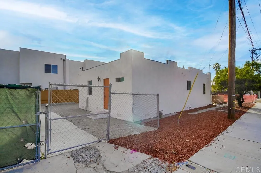 https://cdn.realtyfeed.com/cdn/127/306391349/10268bca74c033d35903db60f178cea6.webp