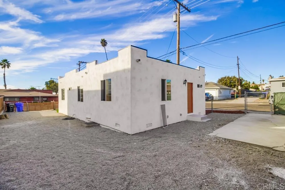 https://cdn.realtyfeed.com/cdn/127/306391349/57f82e665bd76810bf2d37f2fa7fd6a1.webp