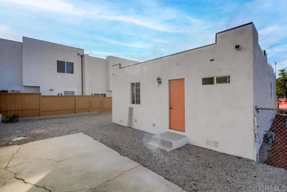https://cdn.realtyfeed.com/cdn/127/306391349/d2e3bd697774c1a265addf56de6471b8.webp