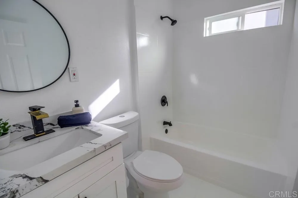 https://cdn.realtyfeed.com/cdn/127/306391349/dba02de9319a445ab3895bc9abda22fd.webp