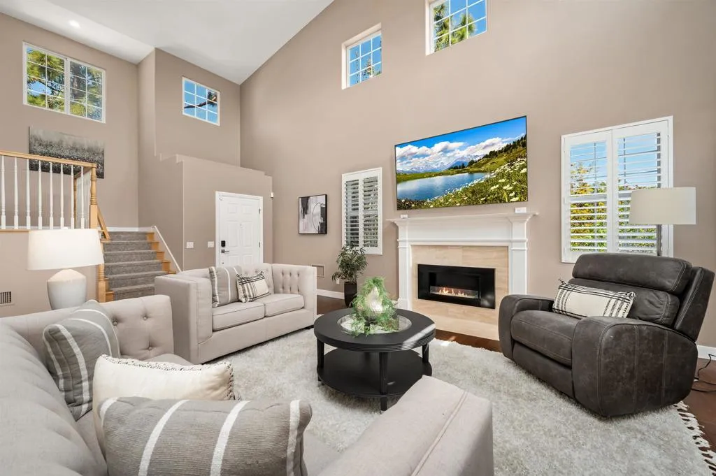 https://cdn.realtyfeed.com/cdn/127/306391375/0c64311c3687badc8624008dd1446714.webp