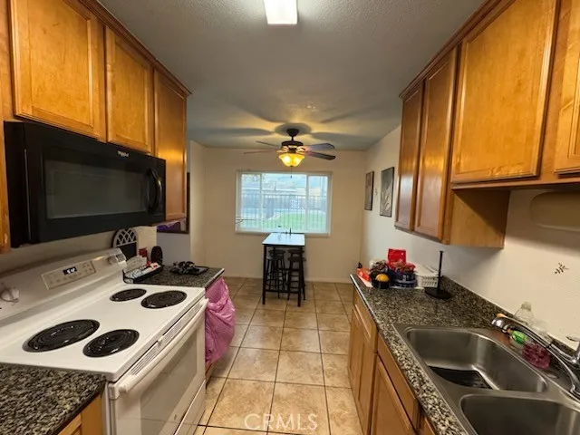 Photo #17: SW25060030 Listing: Photo #17