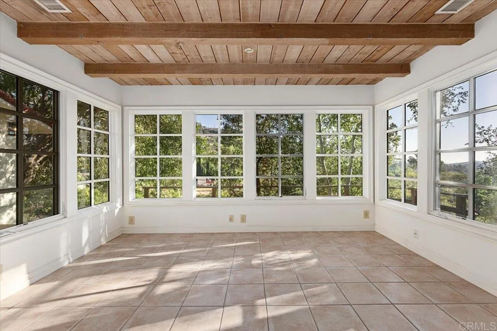 https://cdn.realtyfeed.com/cdn/127/306391600/191b8061356eaac6e6e337bdac389b90.webp