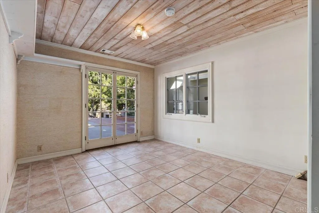 https://cdn.realtyfeed.com/cdn/127/306391600/4fdc244d86983181d8c39b0d992a1be4.webp