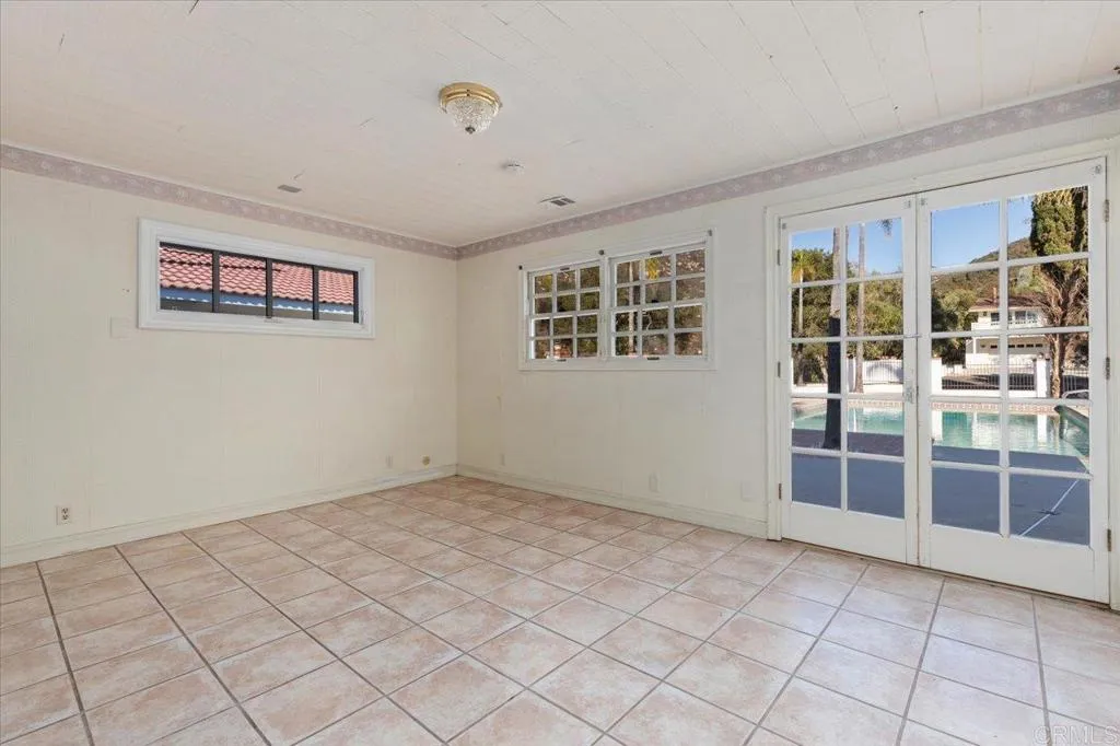 https://cdn.realtyfeed.com/cdn/127/306391600/d777ff2586d0c830d06cc94cf2da512b.webp