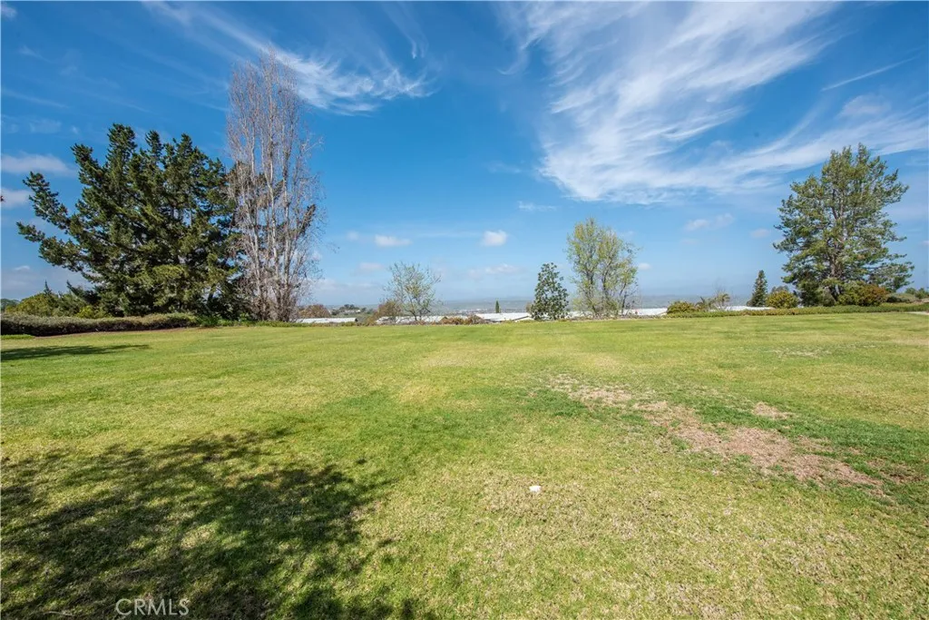 Photo #5: ND25053792 Listing 