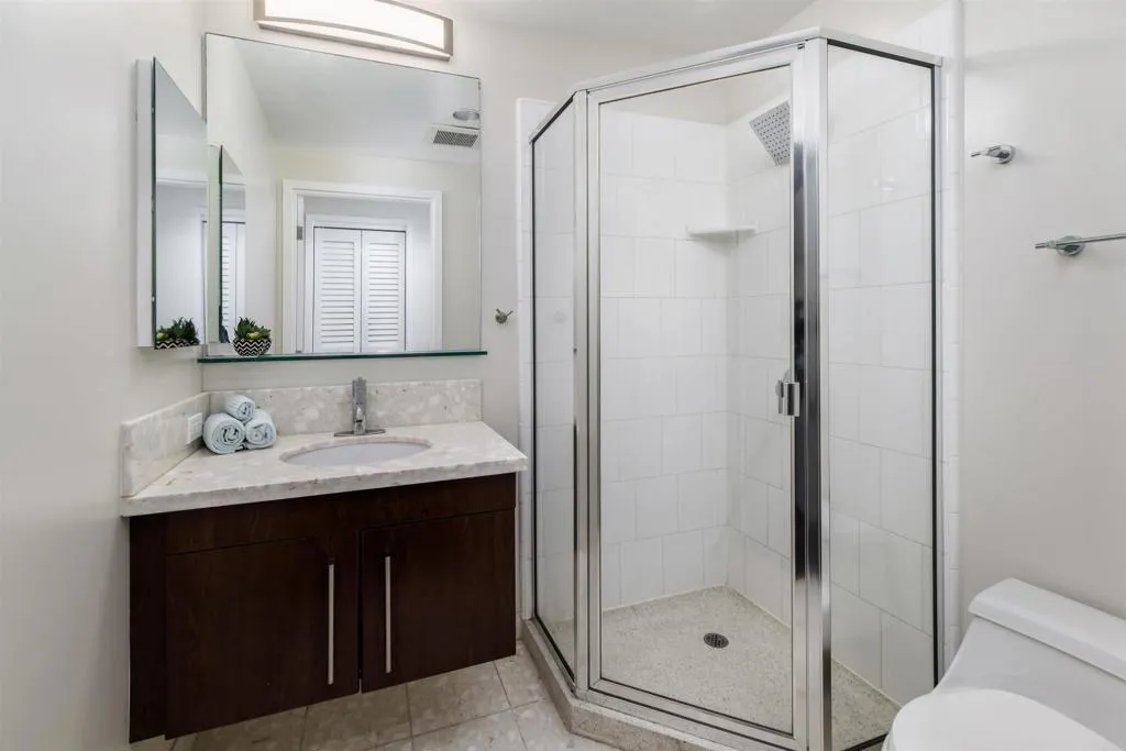 https://cdn.realtyfeed.com/cdn/127/306392262/c0ac7584941b2898ede99e619ef41571.webp