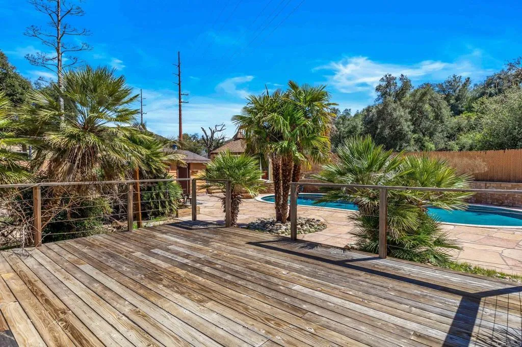 https://cdn.realtyfeed.com/cdn/127/306392429/3dfc8a9a2cb93fc92045d701367d8282.webp