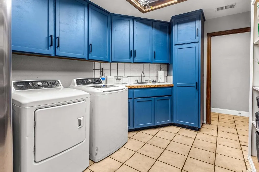 https://cdn.realtyfeed.com/cdn/127/306392429/b71ab03ebf4d33e84ce6f9772aac6995.webp