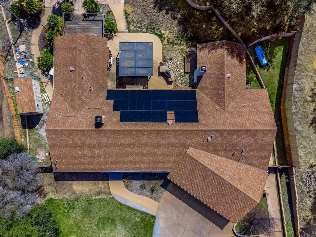 https://cdn.realtyfeed.com/cdn/127/306392429/ddd6b8f31271f6b096d2ae5adcadcb30.webp