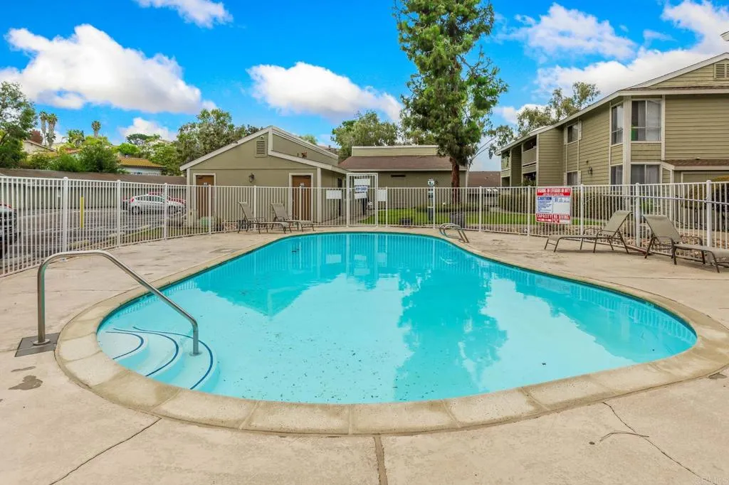 https://cdn.realtyfeed.com/cdn/127/306392459/acde5728d9989c23adf6664576150e13.webp