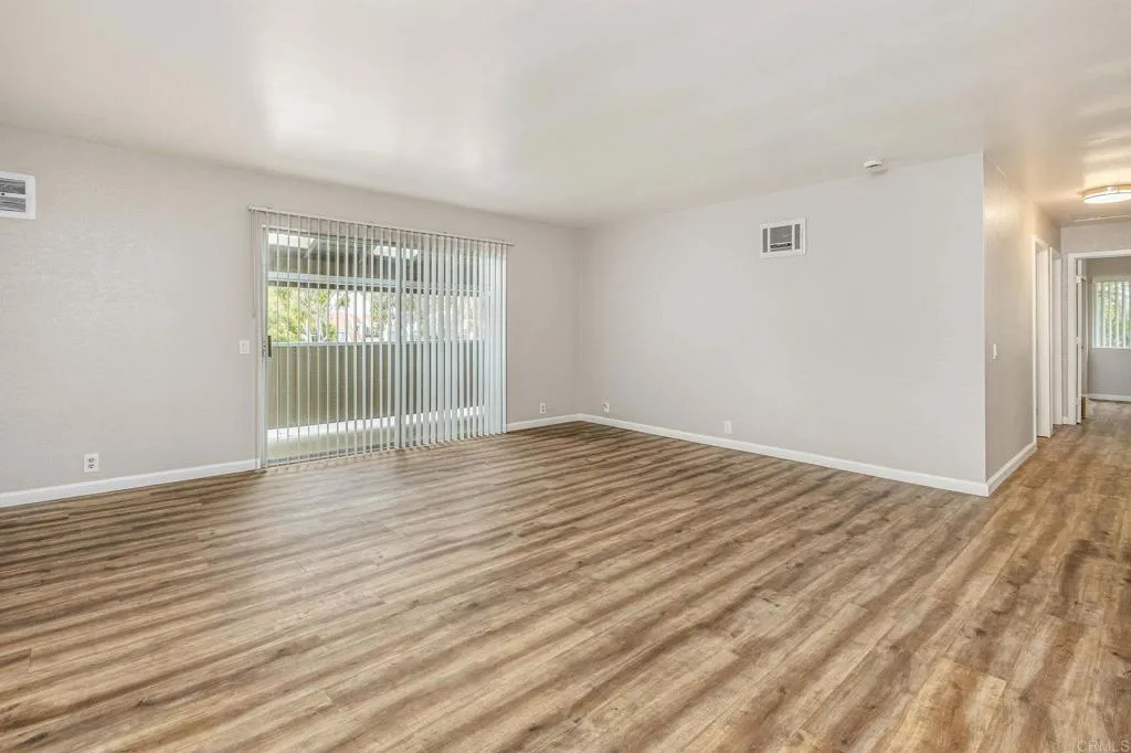 https://cdn.realtyfeed.com/cdn/127/306392459/f1cbd366459a1ea6ba82b630840427a3.webp