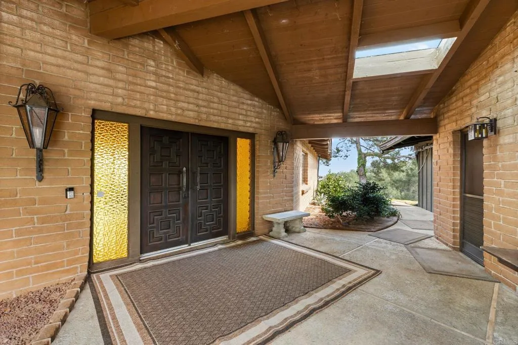 https://cdn.realtyfeed.com/cdn/127/306392571/ad0ecb97749b4a8ceadc4b3718147586.webp