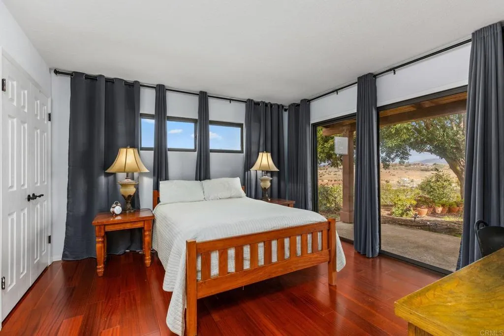 https://cdn.realtyfeed.com/cdn/127/306392571/ff5710ee00049b5f94636115127079d0.webp