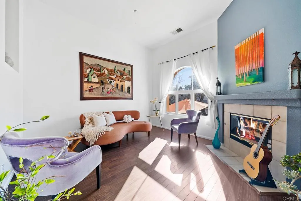 Photo #2: PTP2502001 Listing 